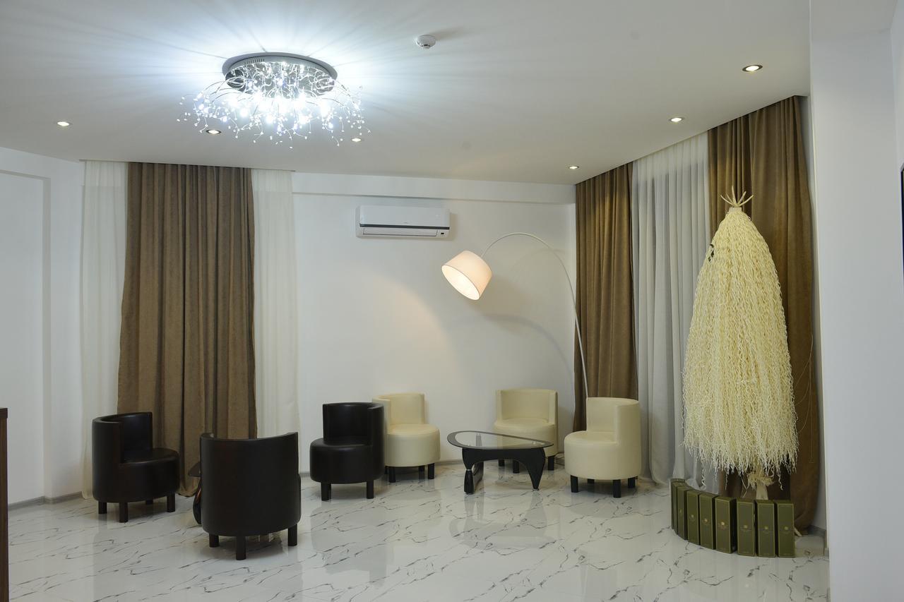 Hotel King Tom Tbilisi Exterior foto